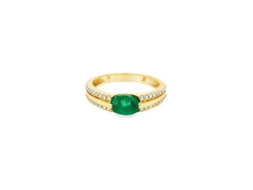 18K Yellow Gold Emerald Center Ring with Natural Diamonds